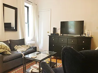 Rented by Best Apartments North Inc