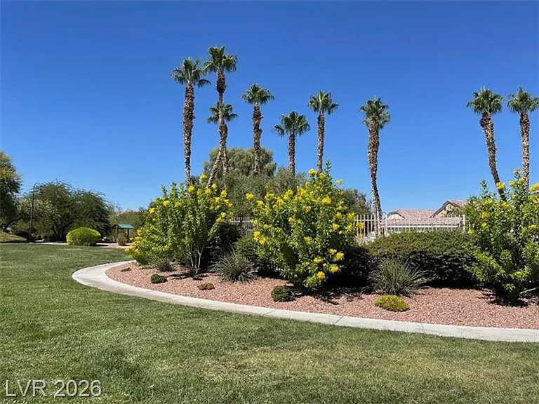 6713 Lookout Lodge Ln — Photo 4