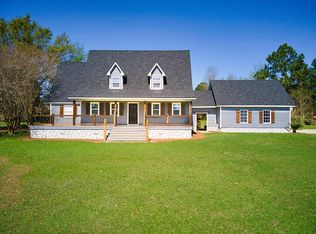 362 Cherokee Dr, Moultrie, GA 31768