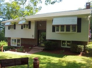 836 Stockton Mountain Rd, Beaver Meadows, PA 18216