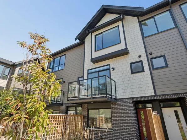 4337 Boundary Rd #35, Richmond, BC V6V 1T9