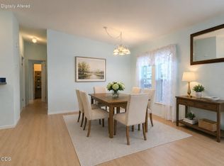 1055 N 5th St UNIT 110, Jacksonville, OR 97530