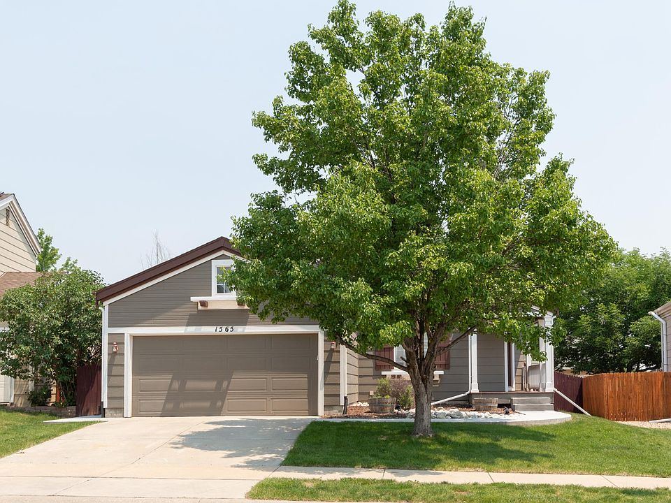 Beautifully landscaped front yard