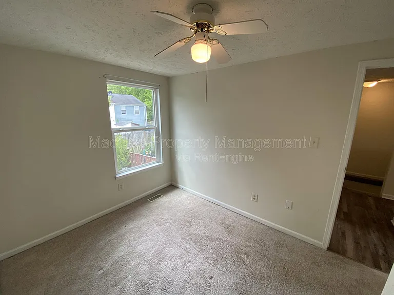 4749 Hedrick Ln — Photo 15