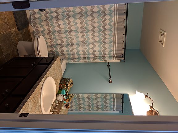 5th image of 4711 Blue Heron Dr