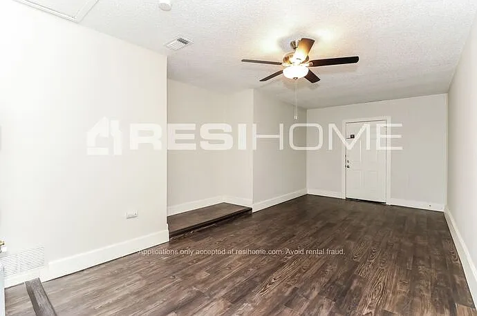 701 S Perkins St — Photo 11