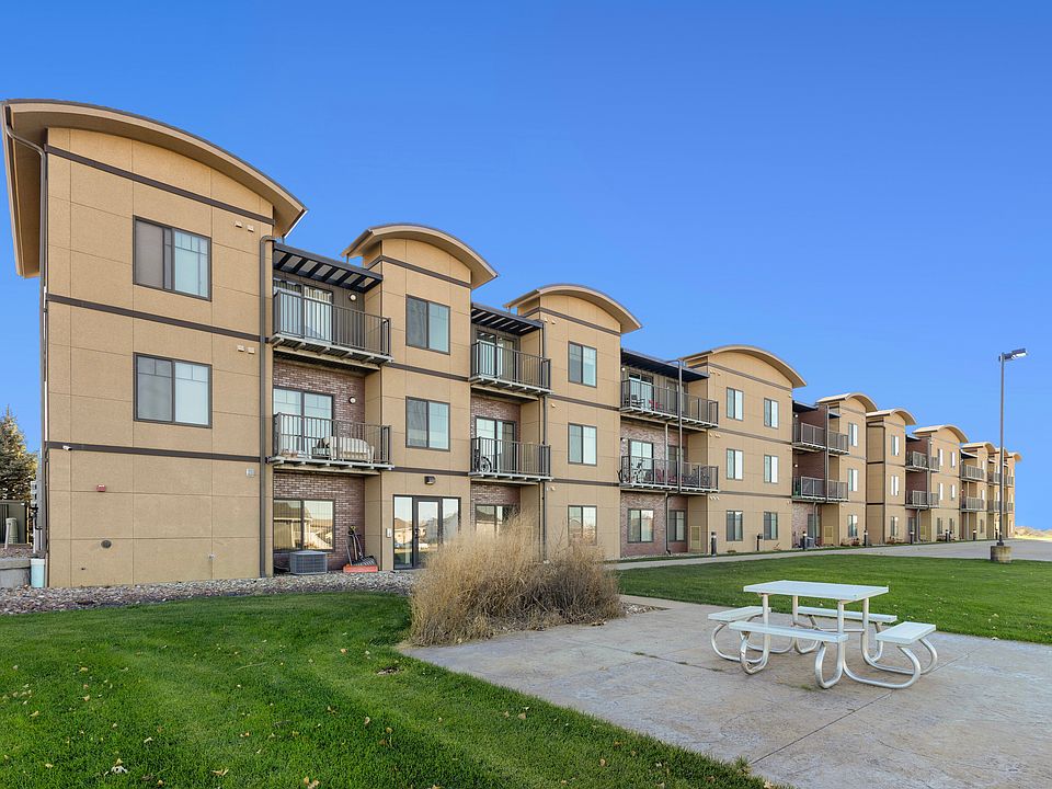 Highlands Ridge Apartments