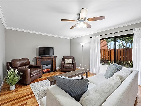 5th image of 3002 San Clara Drive #6-D