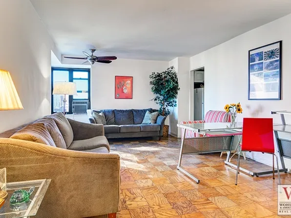 268 East Broadway image 1 of 6