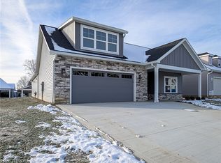 4332 Evergreen Ct, North Canton, OH 44720