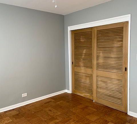 4th image of 1030 Chicago Ave APT 108