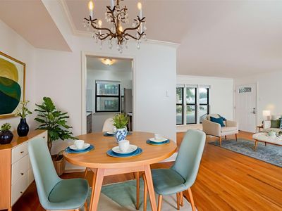 10707 Park Village Pl APT B, Dallas, TX, 75230