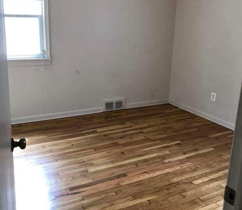 1st image of 1316 Austin Ave