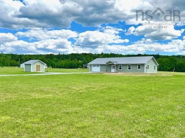 1930 Meadowvale Rd, Upper Stewiacke, NS B0N 2P0