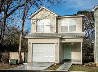 104 Timbers Dr, Dothan, AL 36301