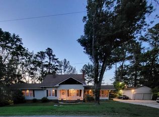 1521 Cross Link Rd, Raleigh, NC 27610