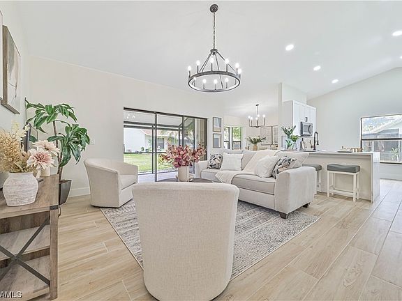 3rd image of 13249 Winsford Ln