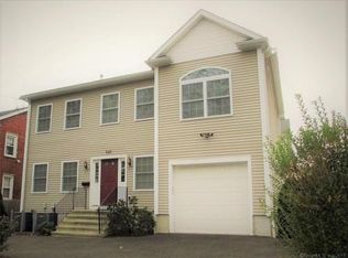 539 Cove Rd, Stamford, CT 06902