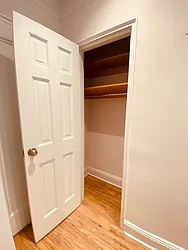 Rented by Metropolis Real Estate of Manhattan