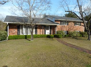 801 Phil Harper Dr, Demopolis, AL 36732