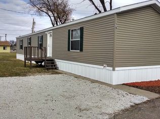 81 Rex Ln, Manhattan, KS 66502