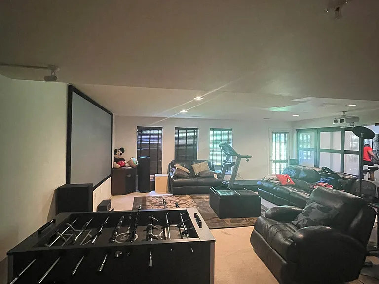 7434 Jeans Way — Photo 9