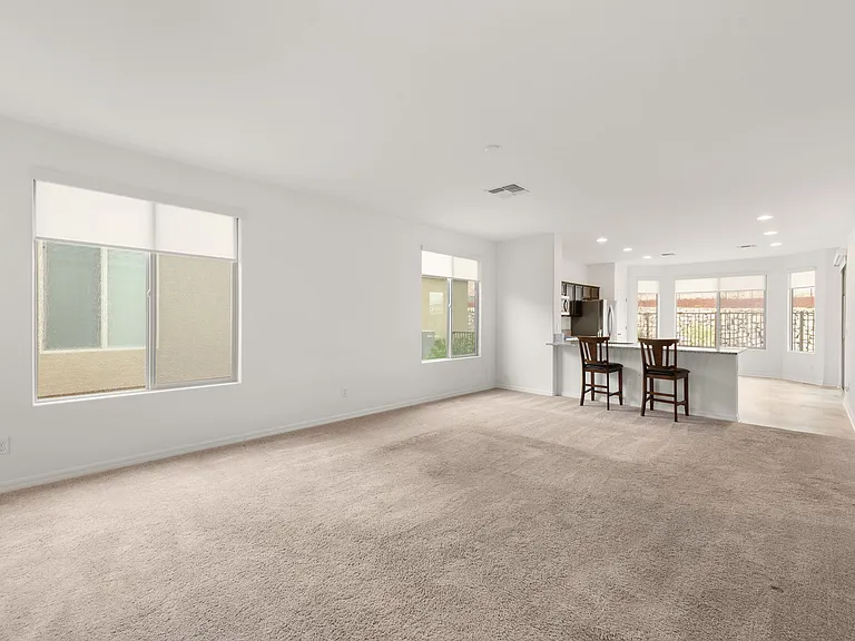 1353 Evening Breeze Ln — Photo 19