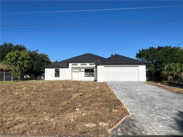 6133 Hutton Ct, Fort Myers, FL 33905