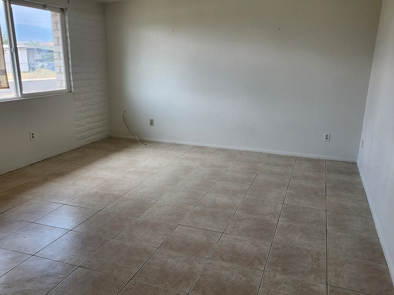 3 bed, 1533 sqft, $1,795 — Photo 2