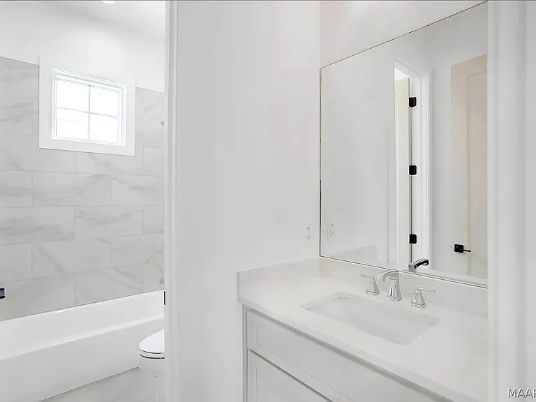 8322 Conduit St — Photo 13