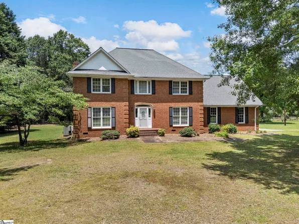 302 Copeland Rd, Greer, SC 29651