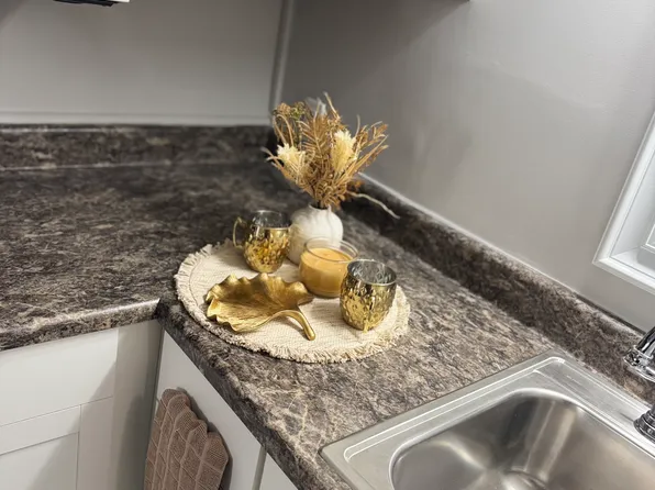 Juniper Hills, 855 Louisville Rd, Frankfort, KY 40601