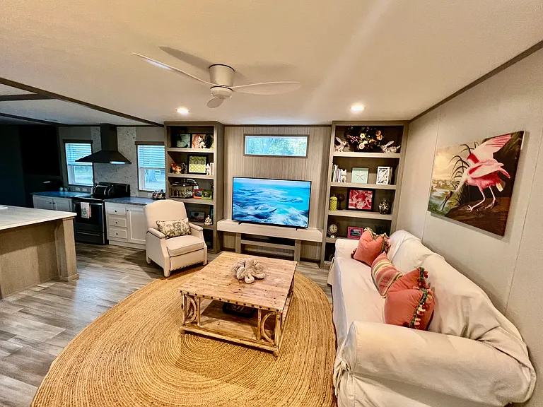 8183 Oyster Factory Rd — Photo 11