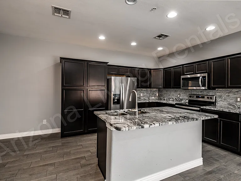733 Pala Mesa Dr — Photo 10