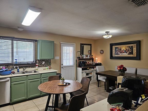 5th image of 2230 Mina Verde Rd