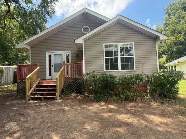 560 NW 1st St, Rome, GA 30161