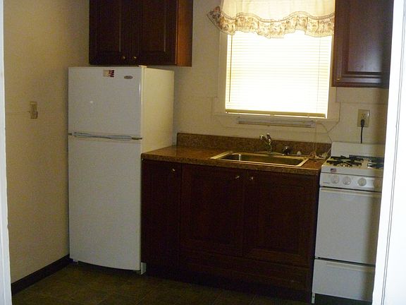 kitchen and appliances