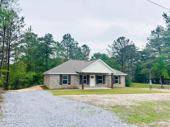 85 Bridlewood Dr, Poplarville, MS 39470