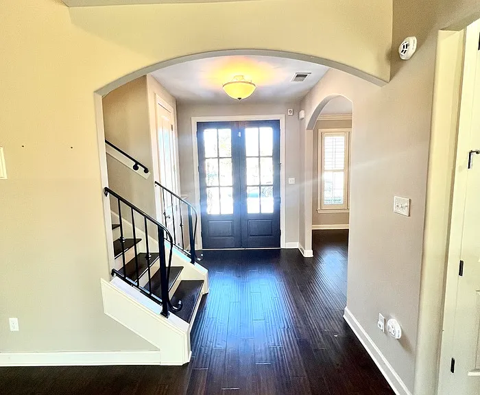 771 Six Oaks Ln — Photo 16