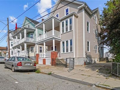 65 Hendrick St, Providence, RI, 02908
