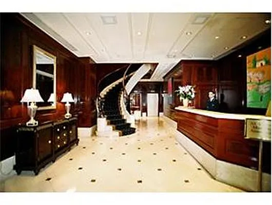 Sold by Douglas Elliman | media 18