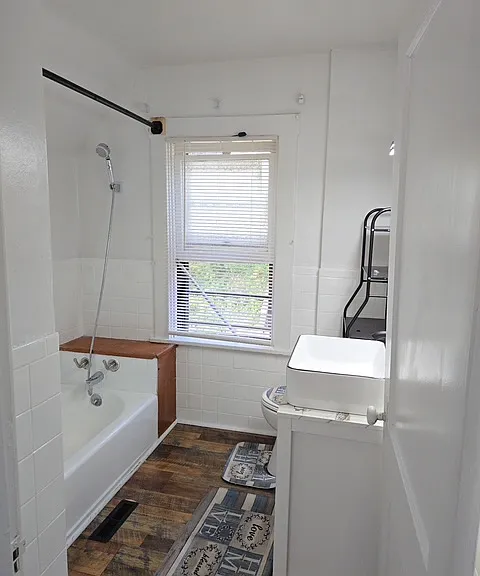 310 Reifert St — Photo 13