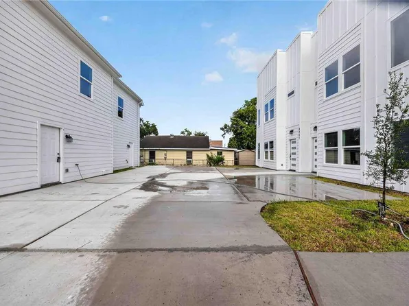 4357 Elmwood St Unit B, Houston, TX 77051