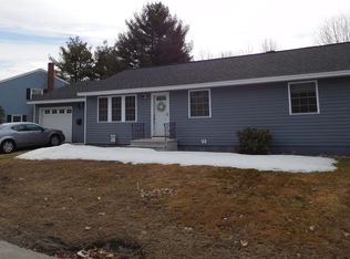 87 Montello St, Lewiston, ME 04240