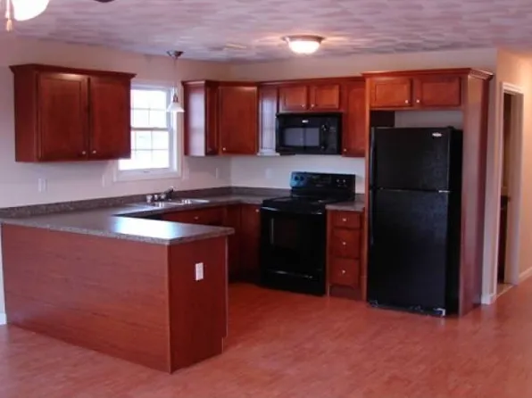 30 Victor Emanuel Ave, Providence, RI 02904