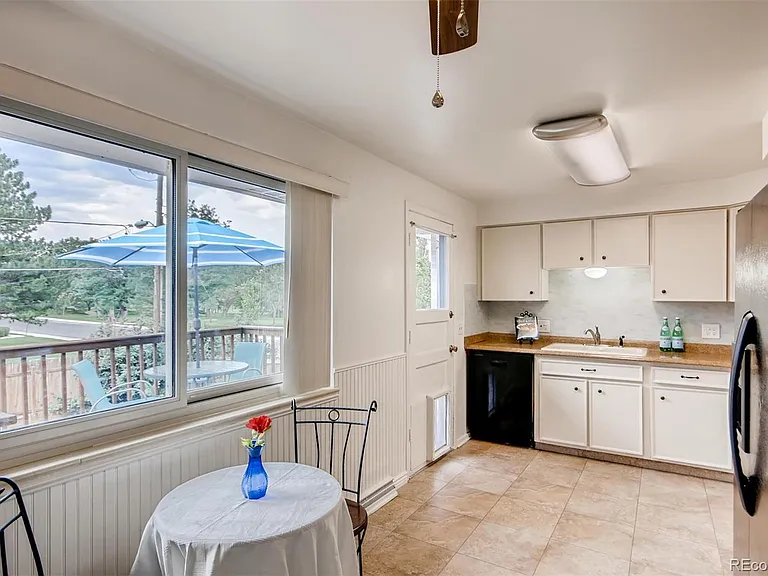 6054 Allison St — Photo 11