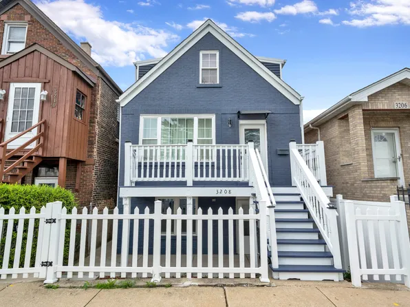 3208 S Hoyne Ave, Chicago, IL 60608