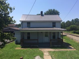 7 Long St, Fairchance, PA 15436