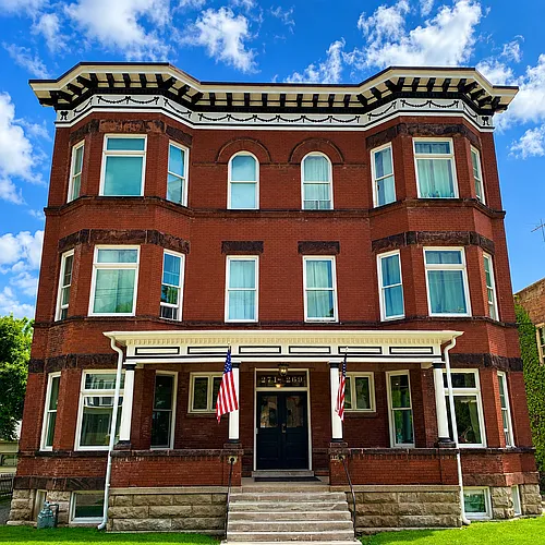 269 Douglas Ave #2 Photo 1