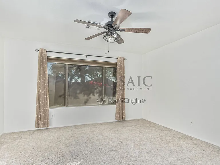 15807 W Marconi Ave — Photo 12